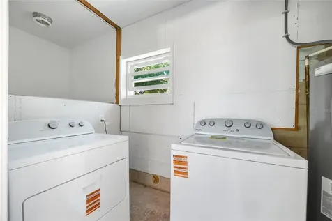 2811 Clemwood Street Orlando FL 32803