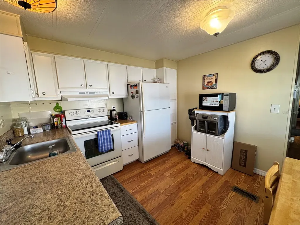420 49th Street E Palmetto FL 34221