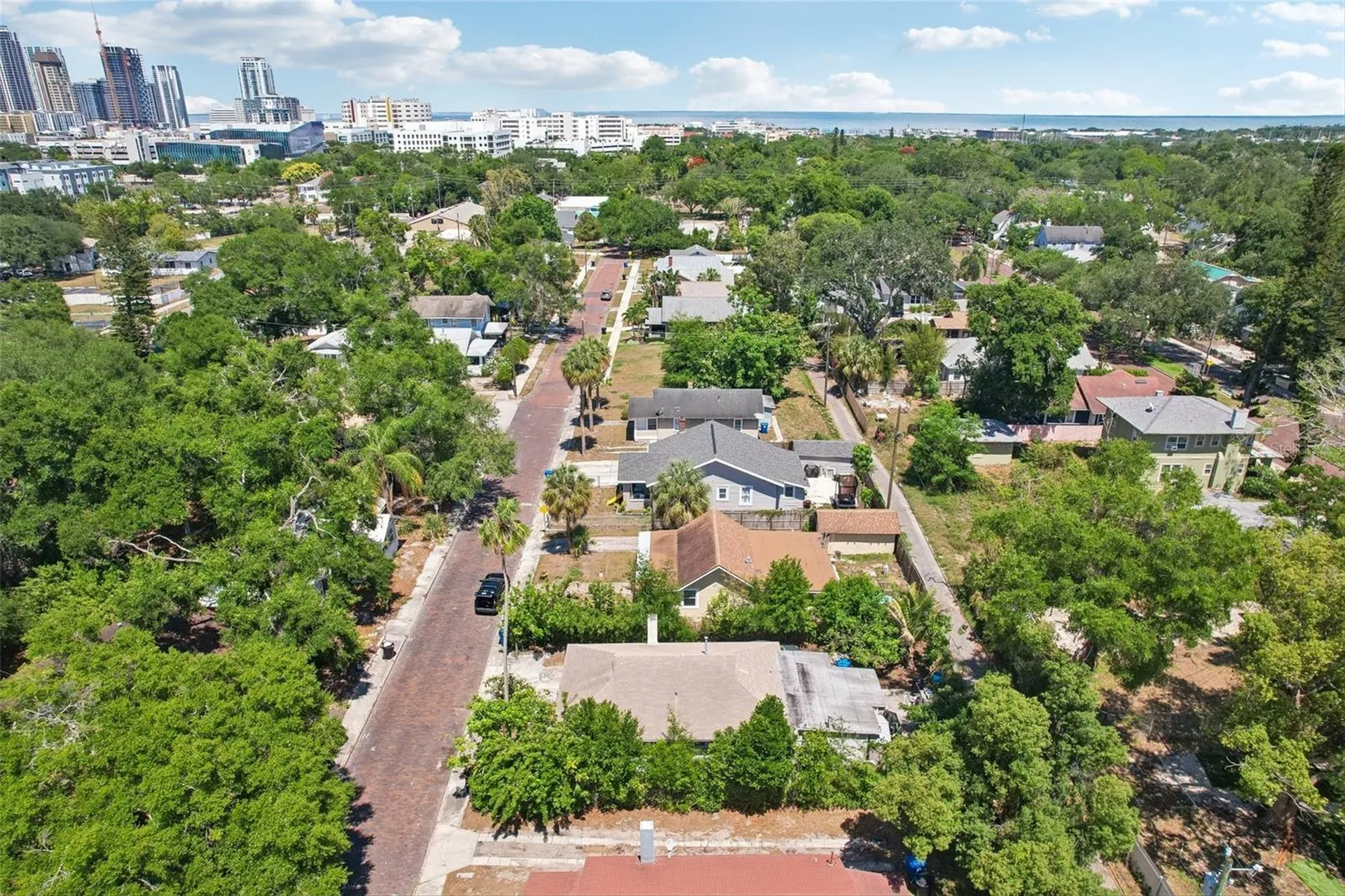1028 8th Avenue S St Petersburg FL 33705