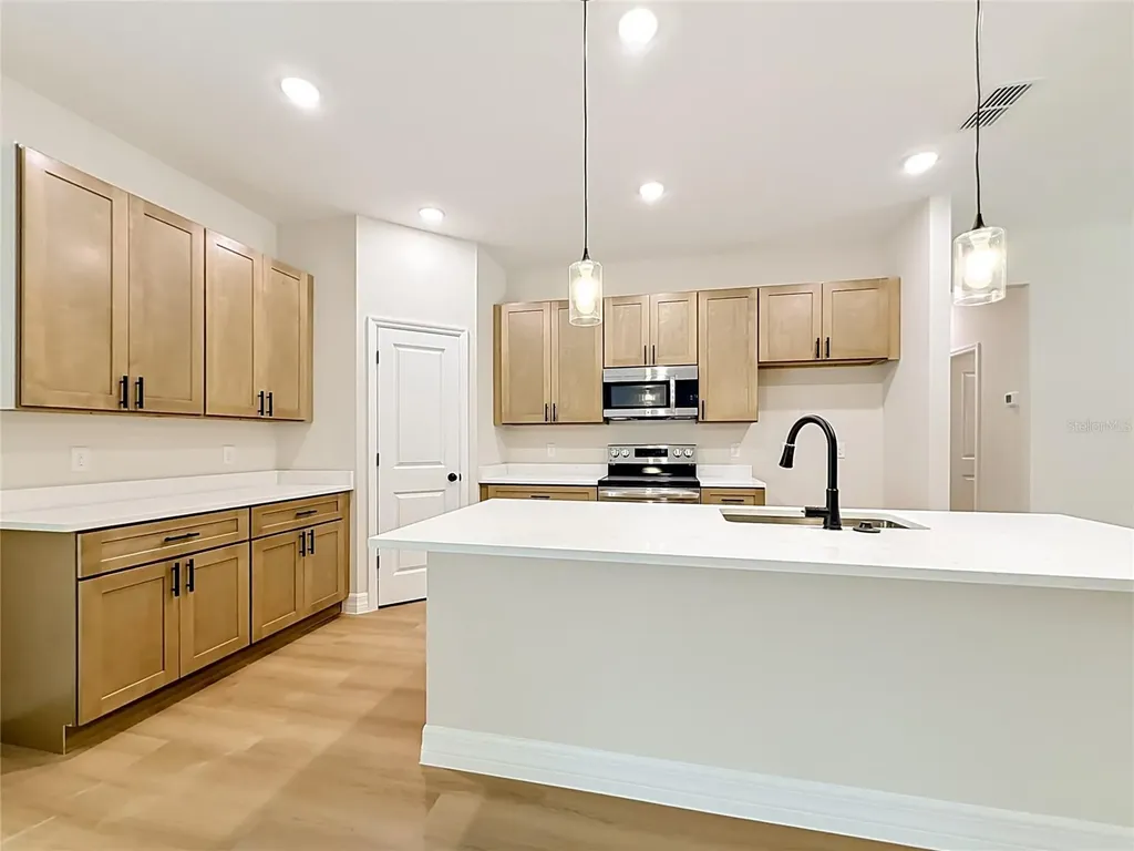 31825 Nutmeg Avenue Eustis FL 32736