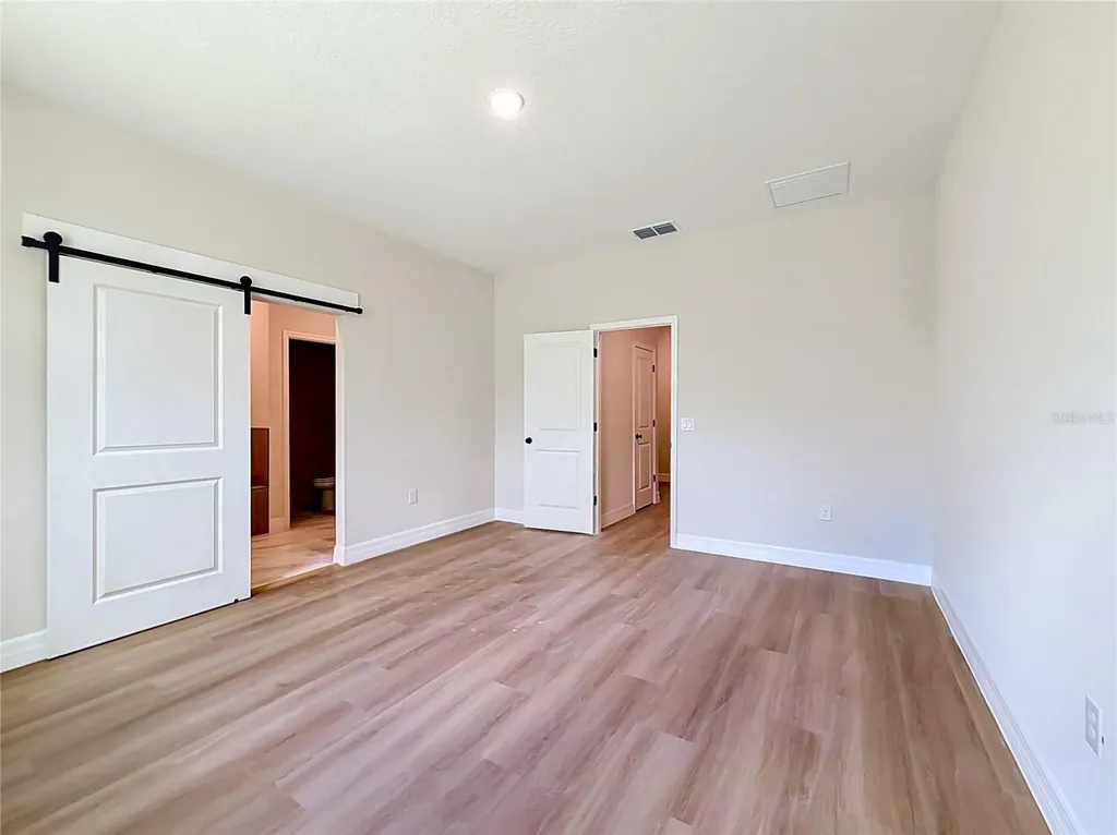 31825 Nutmeg Avenue Eustis FL 32736