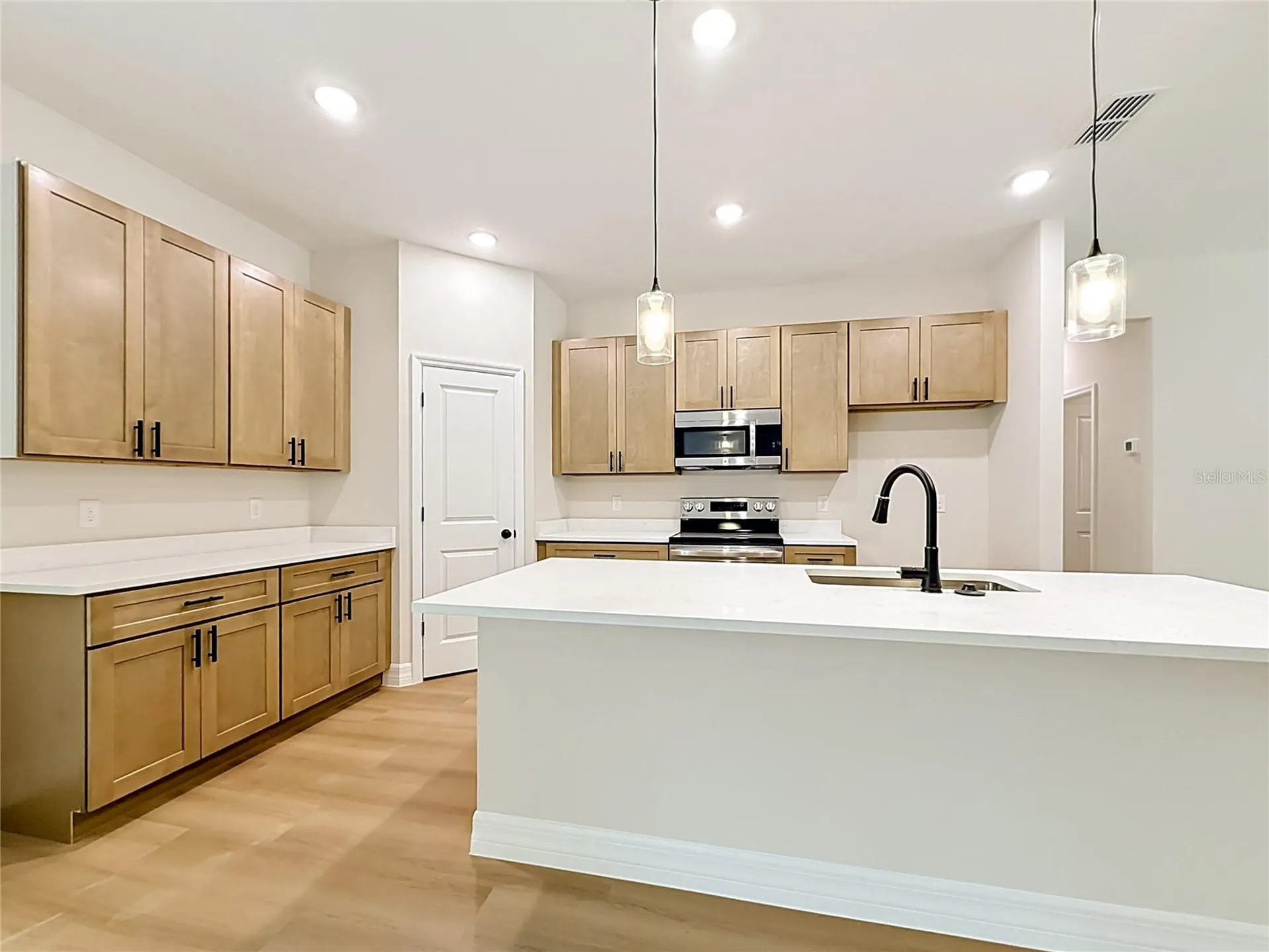 31825 Nutmeg Avenue Eustis FL 32736