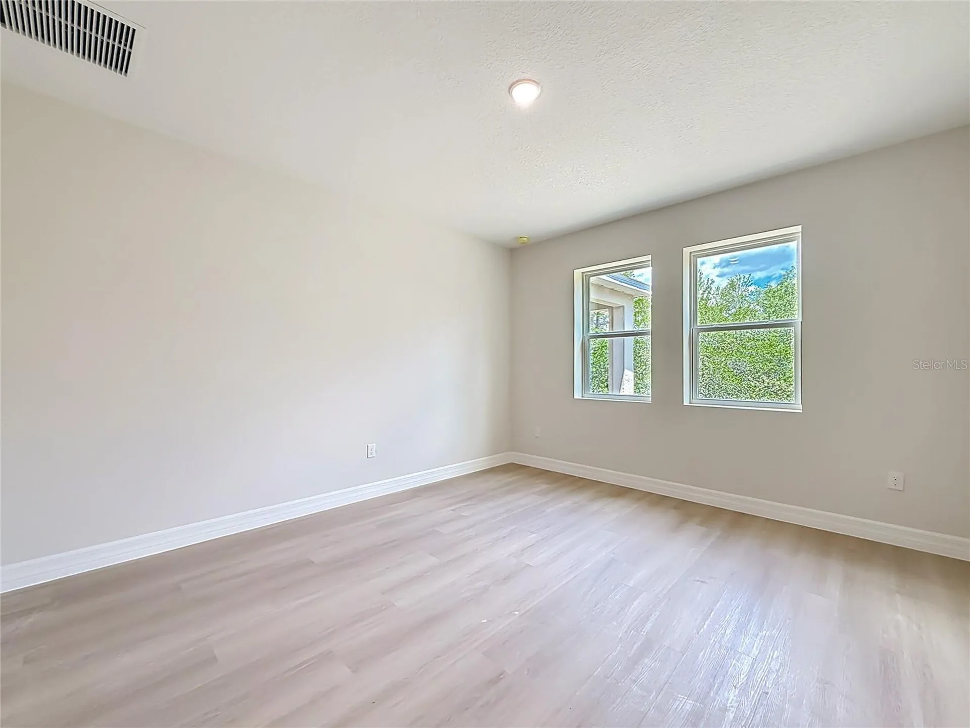 31825 Nutmeg Avenue Eustis FL 32736