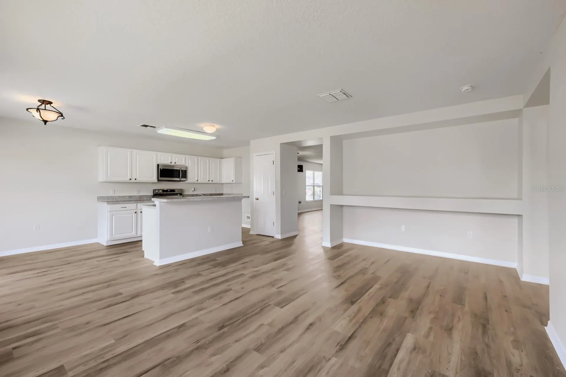 2858 Paynes Prairie Circle Kissimmee FL 34743