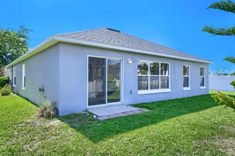 2858 Paynes Prairie Circle Kissimmee FL 34743
