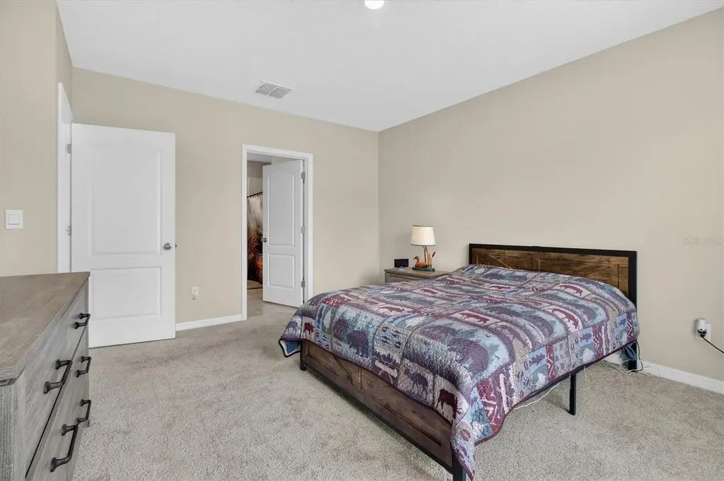 11112 Amber Ridge Drive Zellwood FL 32798