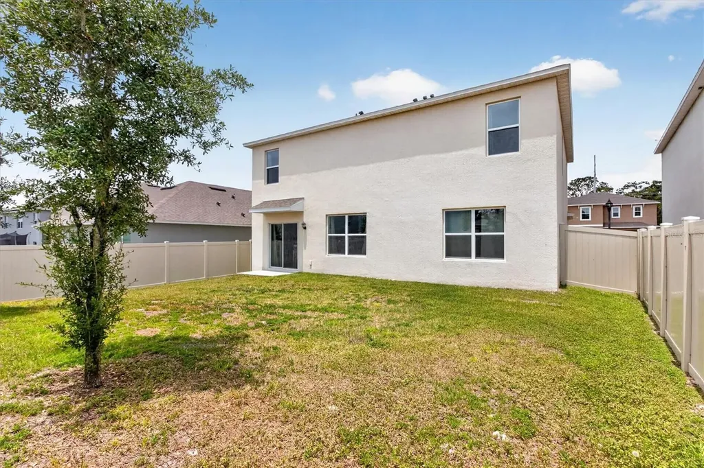 11112 Amber Ridge Drive Zellwood FL 32798
