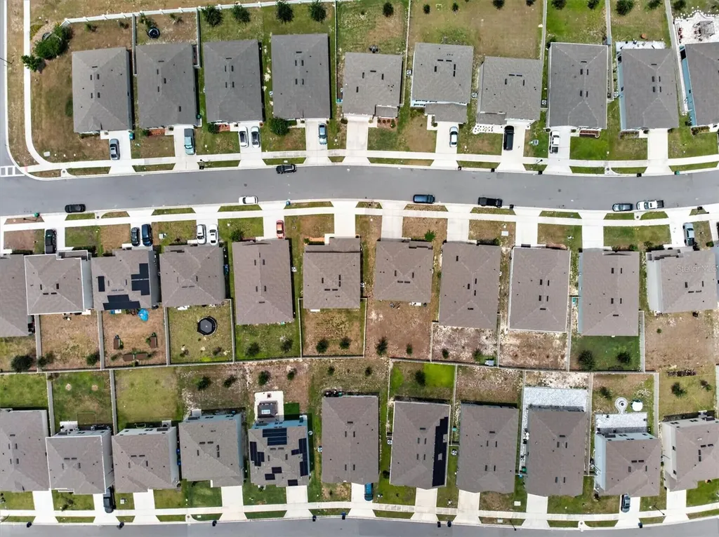 11112 Amber Ridge Drive Zellwood FL 32798