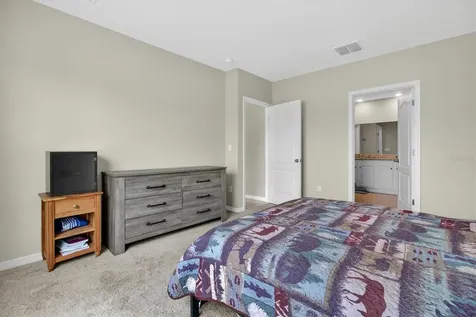 11112 Amber Ridge Drive Zellwood FL 32798