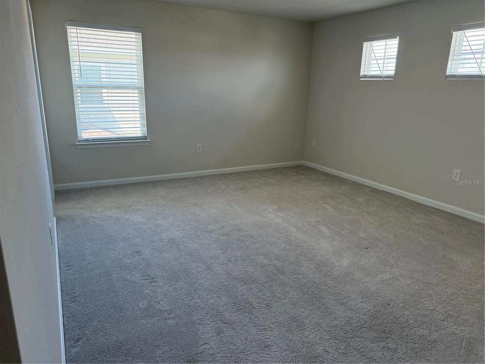 2670 Pleasant Cypress Circle Kissimmee FL 34741