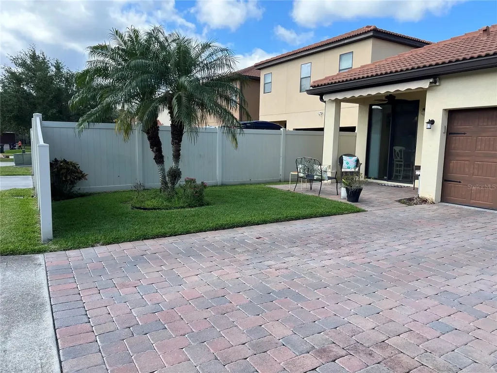 2002 Fishtail Fern Way Ocoee FL 34761