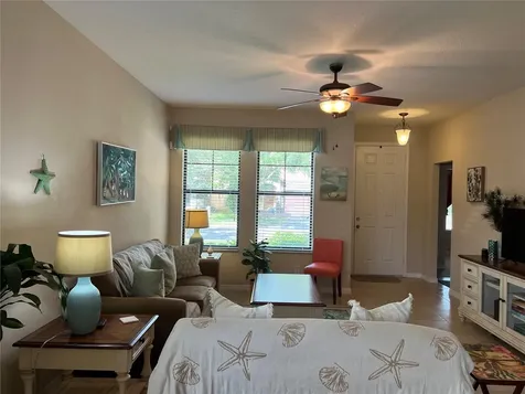 2002 Fishtail Fern Way Ocoee FL 34761