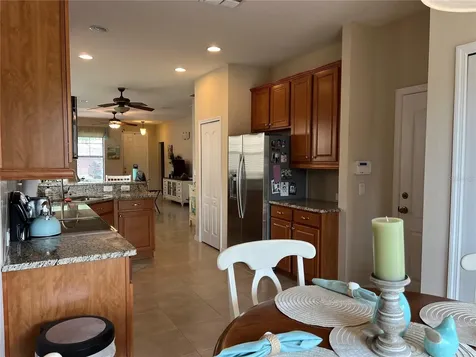 2002 Fishtail Fern Way Ocoee FL 34761
