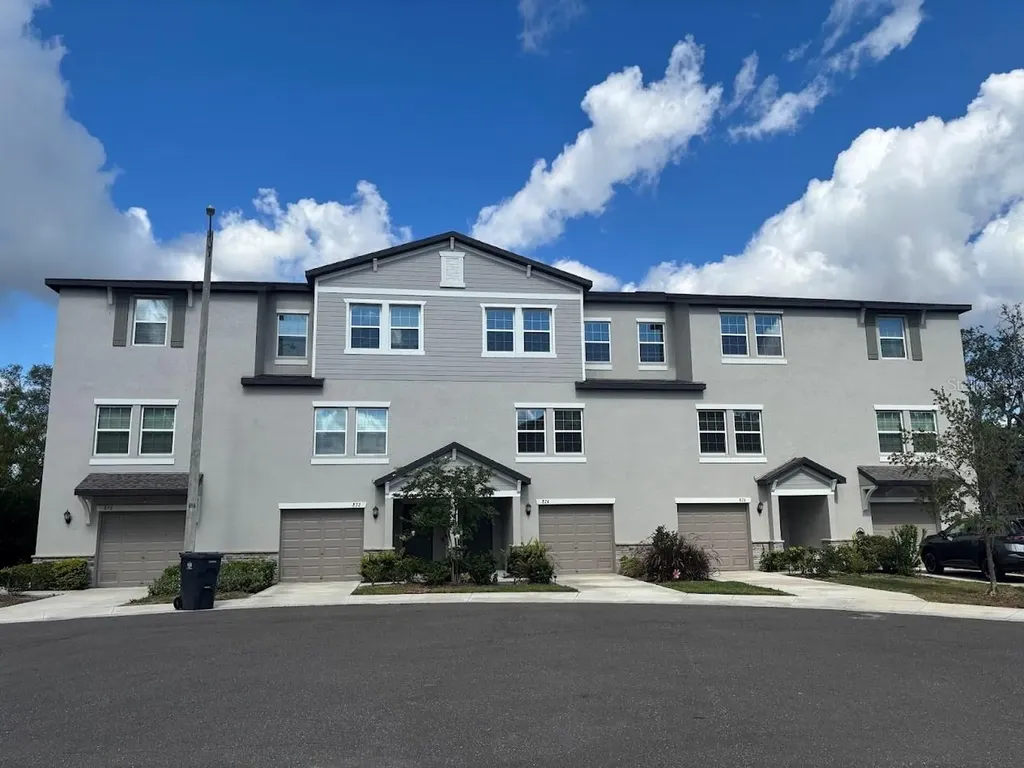 870 Tennyson Mill Circle Tampa FL 33619