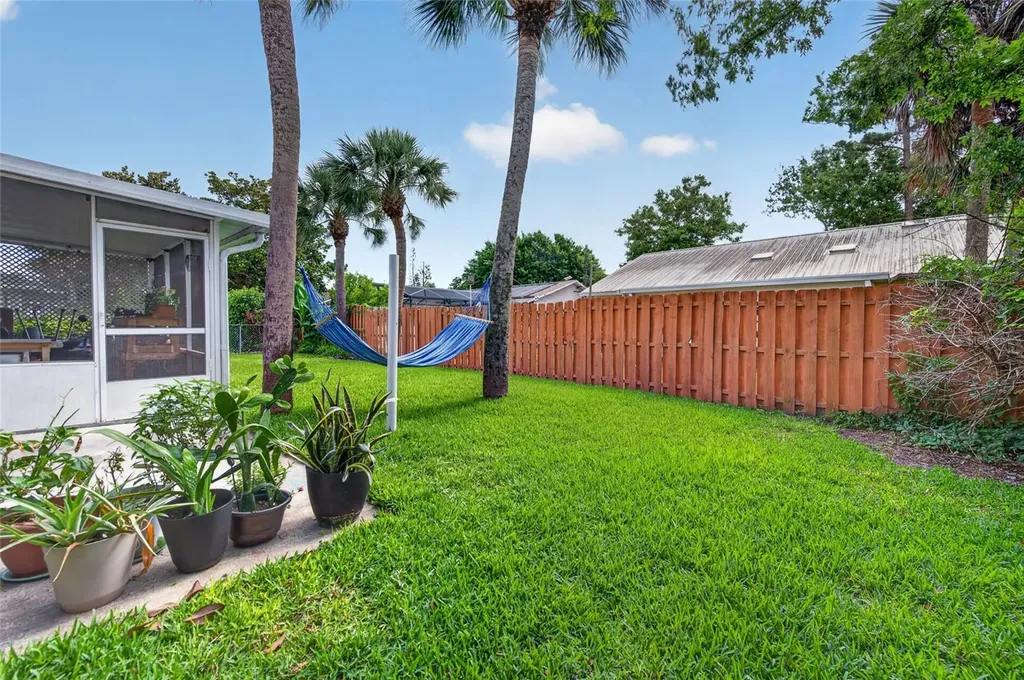 2963 Oak Lea Drive South Daytona FL 32119
