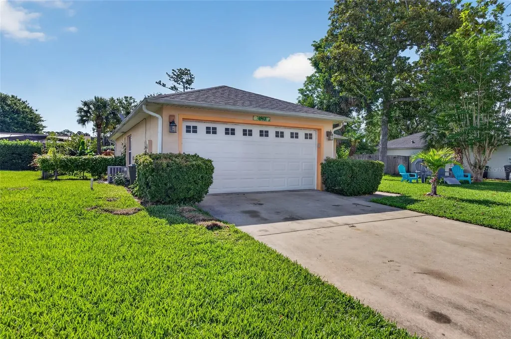 2963 Oak Lea Drive South Daytona FL 32119
