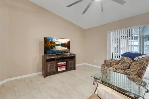 10752 Crescendo Loop Clermont FL 34711