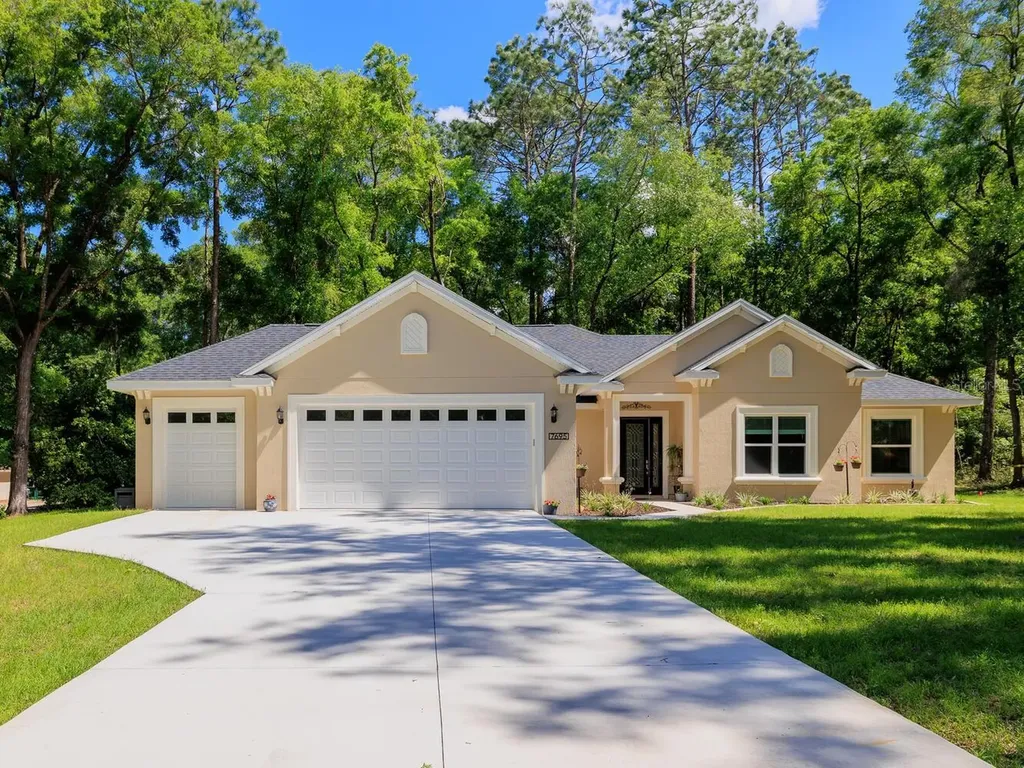 7695 SW 188th Avenue Dunnellon FL 34432