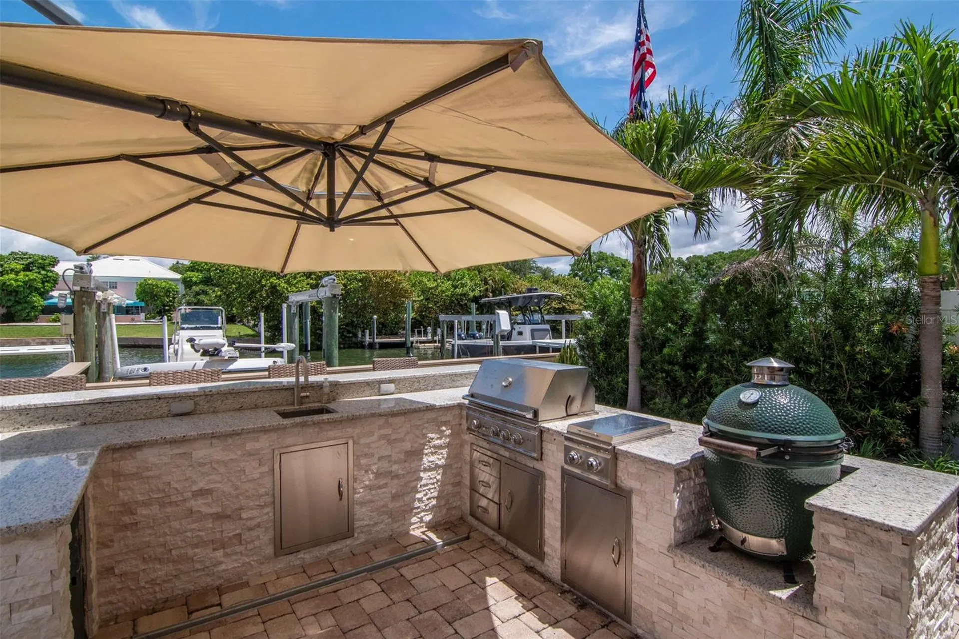 4927 W Melrose Avenue N Tampa FL 33629