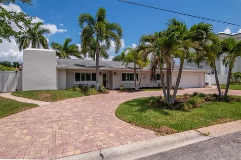 4927 W Melrose Avenue N Tampa FL 33629