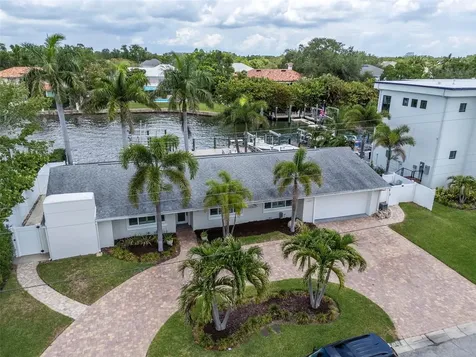 4927 W Melrose Avenue N Tampa FL 33629