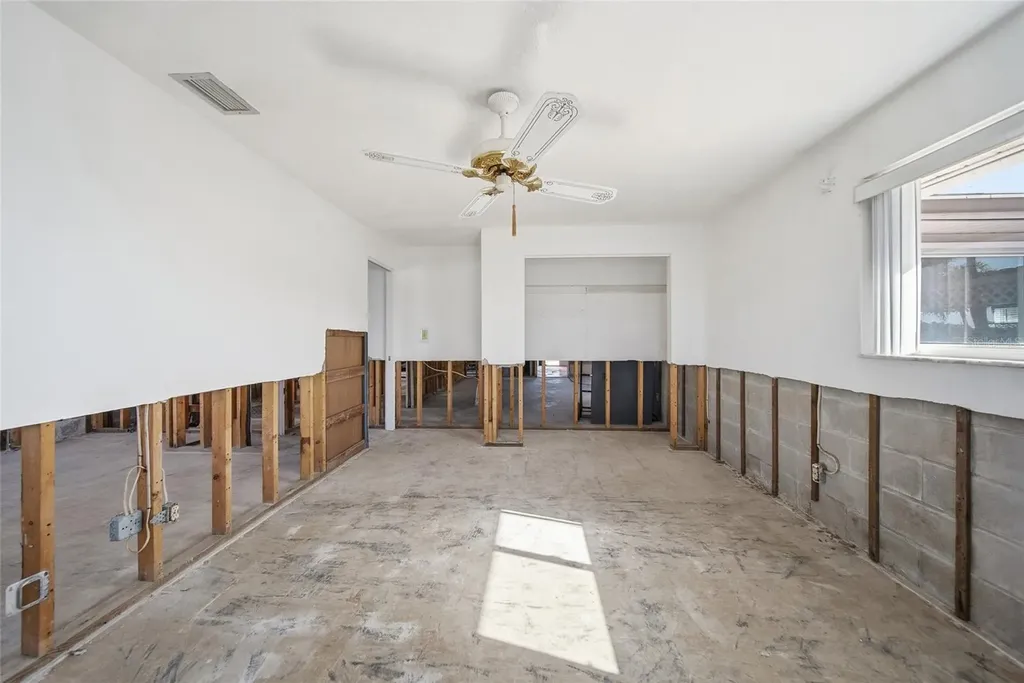 4 Bellevue Drive Treasure Island FL 33706