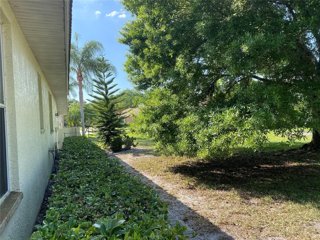 8758 Wild Dunes Drive Sarasota FL 34241