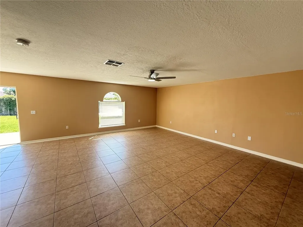 4 Princess Geraldine Place Palm Coast FL 32164