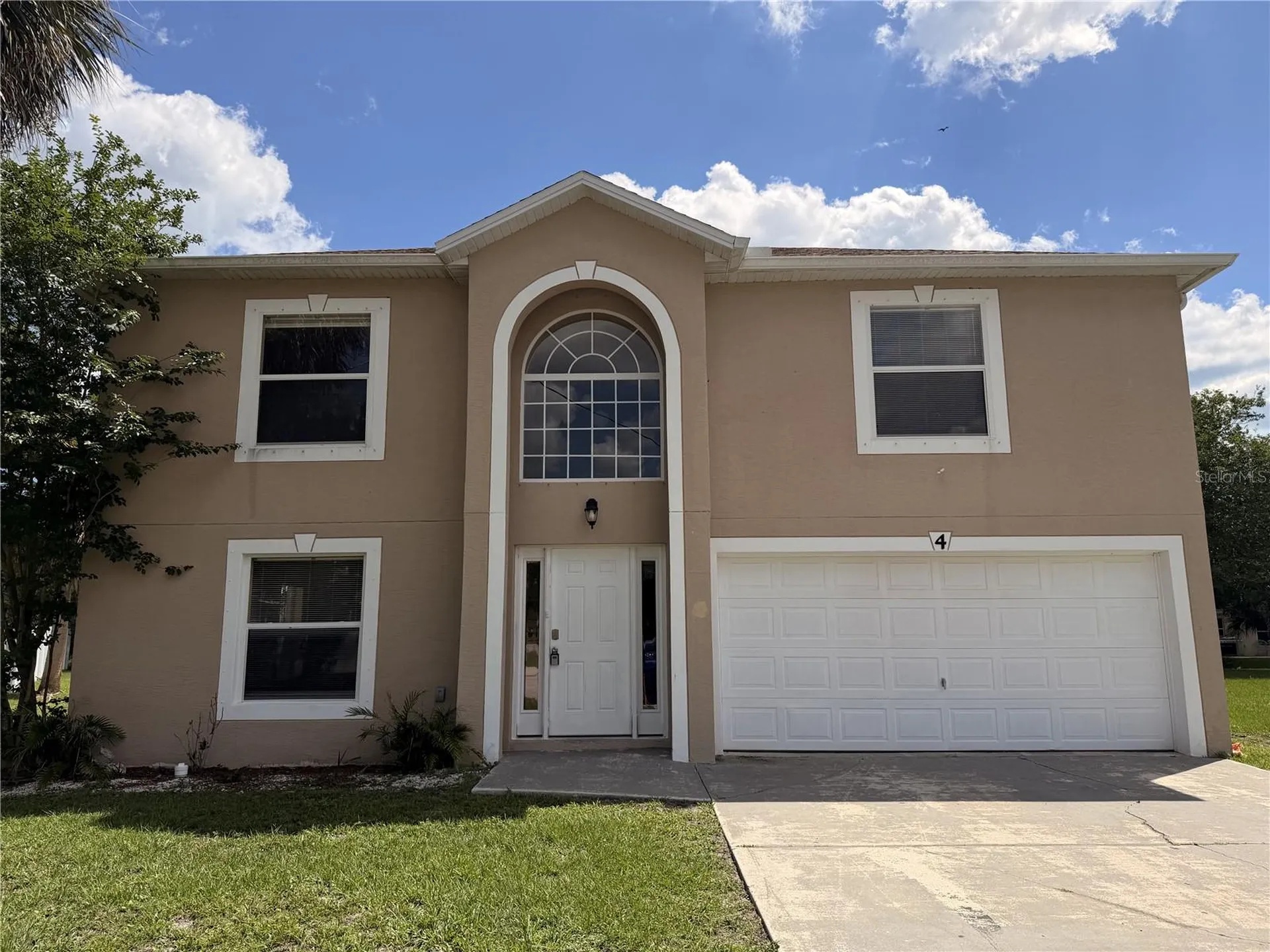 4 Princess Geraldine Place Palm Coast FL 32164