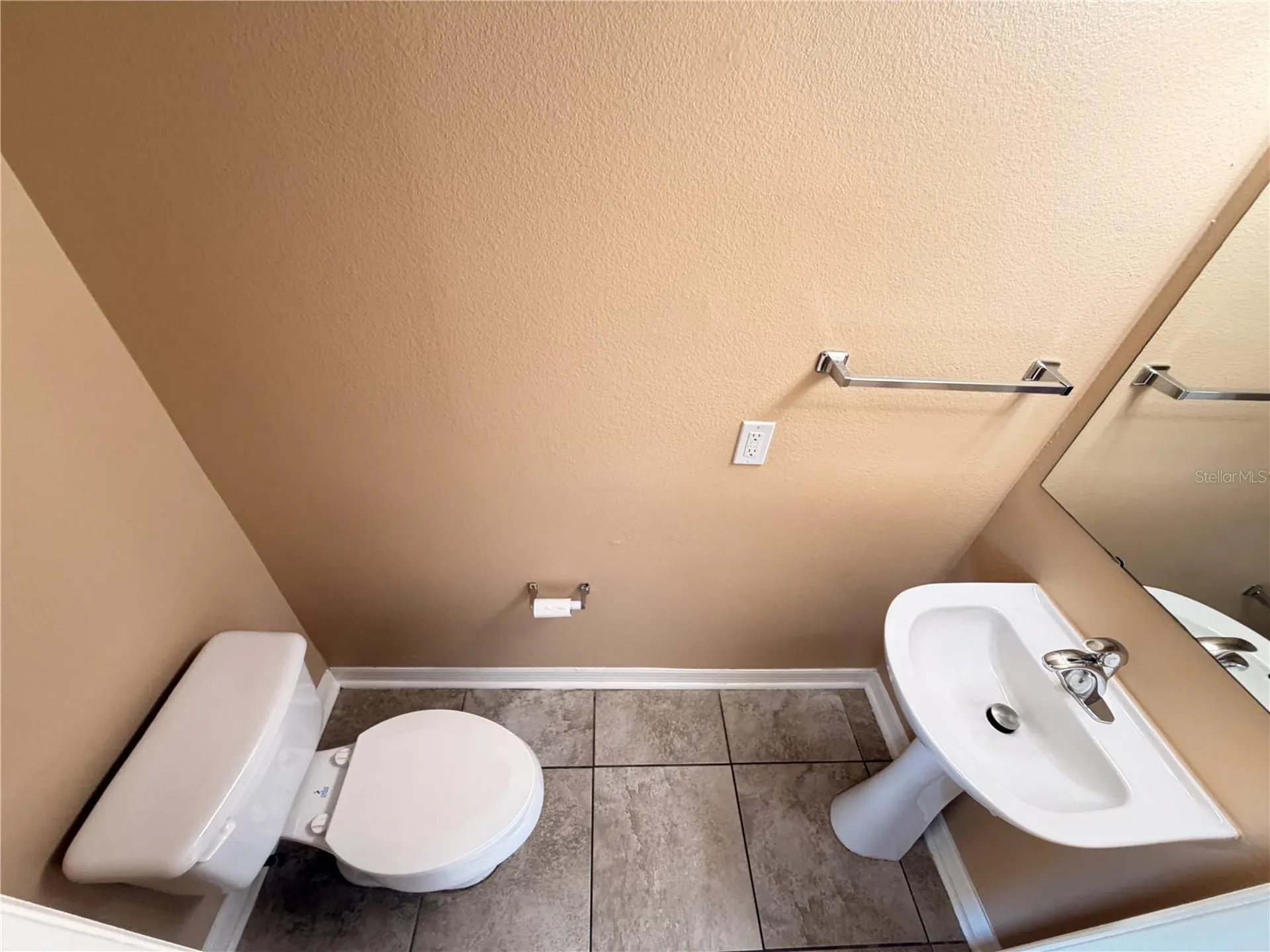 4 Princess Geraldine Place Palm Coast FL 32164