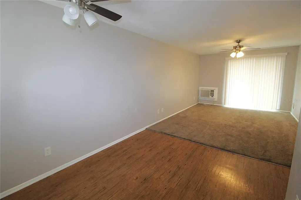 3001 Bee Ridge Road Sarasota FL 34239