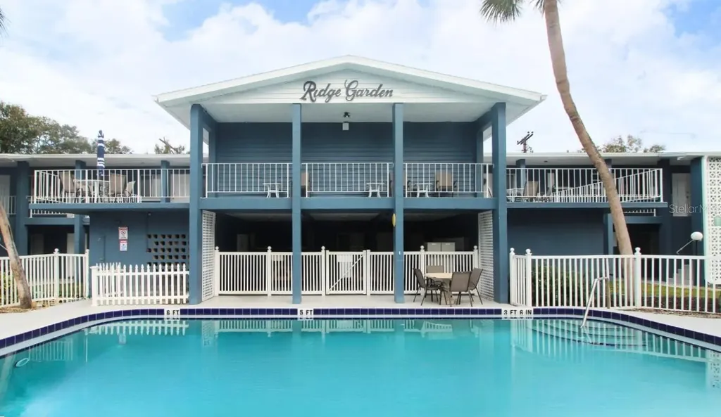 3001 Bee Ridge Road Sarasota FL 34239