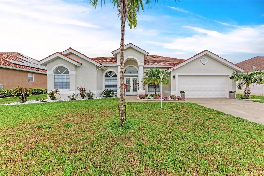 7327 38th Court East Sarasota FL 34243