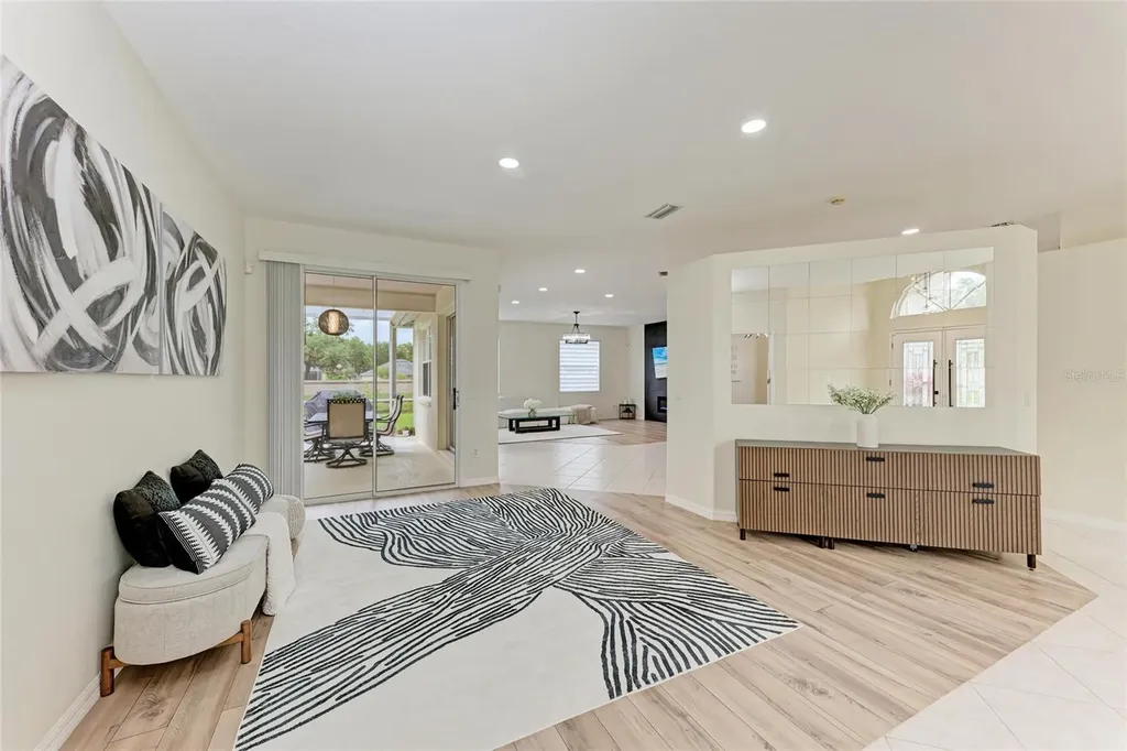 7327 38th Court East Sarasota FL 34243