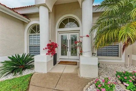 7327 38th Court East Sarasota FL 34243