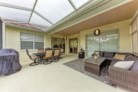 7327 38th Court East Sarasota FL 34243