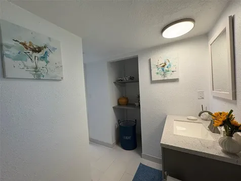 464 Paula Drive N Dunedin FL 34698