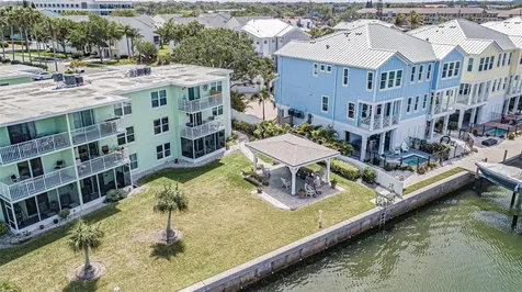 464 Paula Drive N Dunedin FL 34698