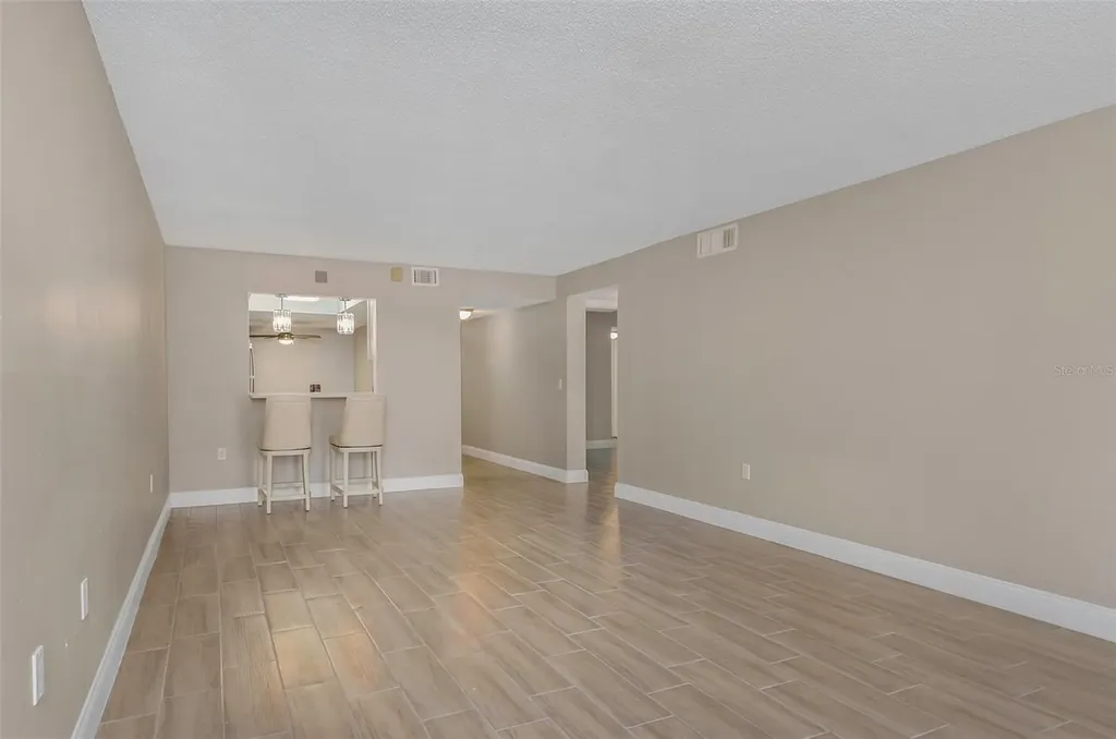 4910 38th Way S St Petersburg FL 33711