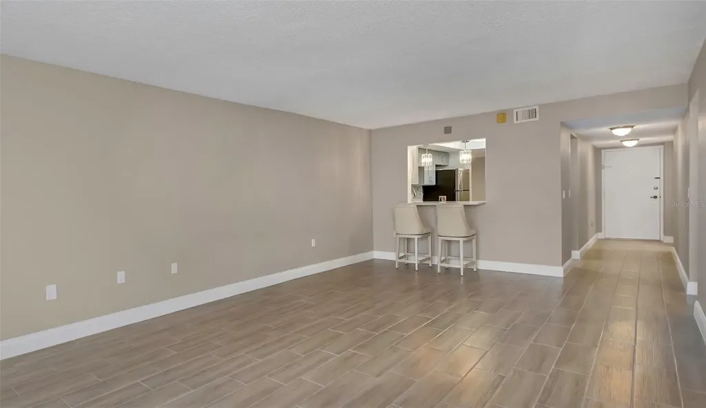 4910 38th Way S St Petersburg FL 33711