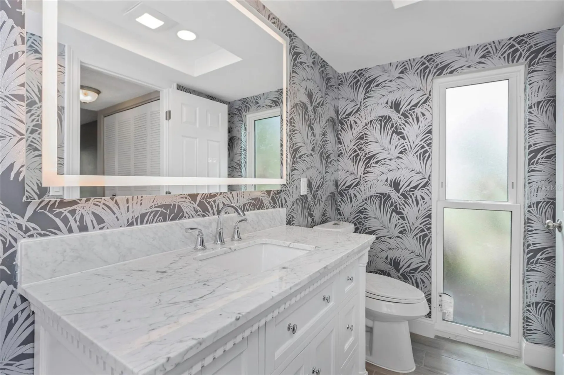 4910 38th Way S St Petersburg FL 33711
