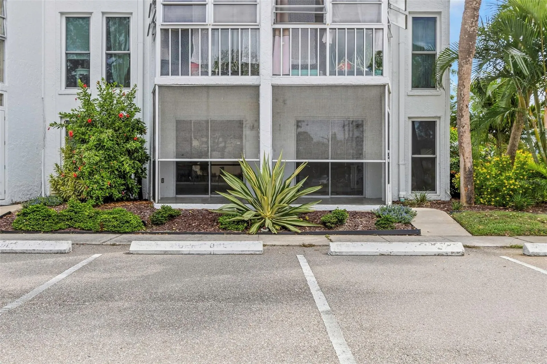 4910 38th Way S St Petersburg FL 33711