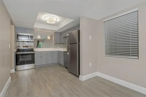 4910 38th Way S St Petersburg FL 33711