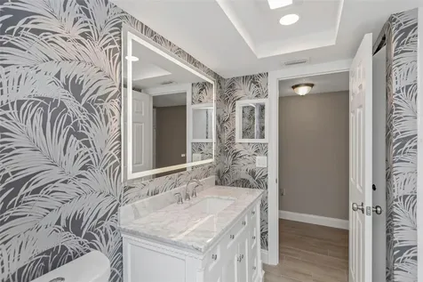 4910 38th Way S St Petersburg FL 33711