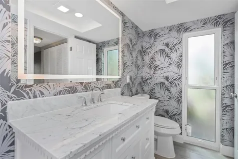 4910 38th Way S St Petersburg FL 33711