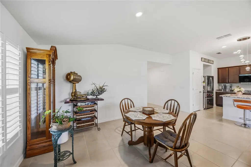 3576 74th Avenue Circle E Sarasota FL 34243