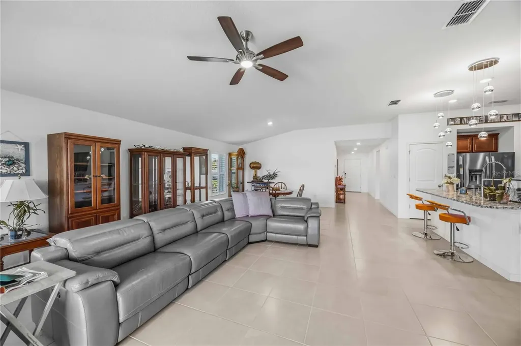 3576 74th Avenue Circle E Sarasota FL 34243
