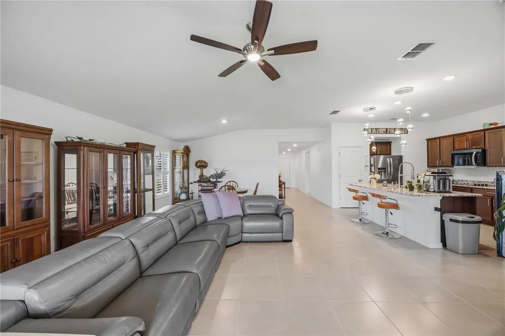 3576 74th Avenue Circle E Sarasota FL 34243