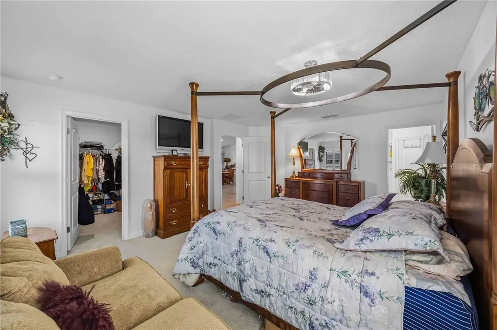 3576 74th Avenue Circle E Sarasota FL 34243
