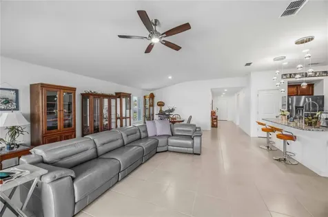 3576 74th Avenue Circle E Sarasota FL 34243